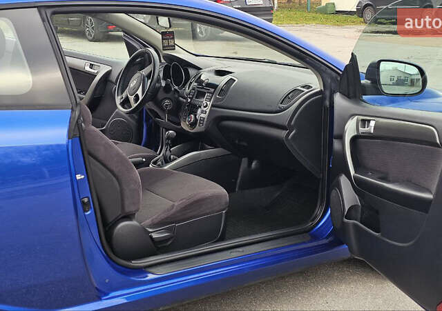 Синій Кіа Черато, об'ємом двигуна 1.59 л та пробігом 88 тис. км за 8400 $, фото 7 на Automoto.ua
