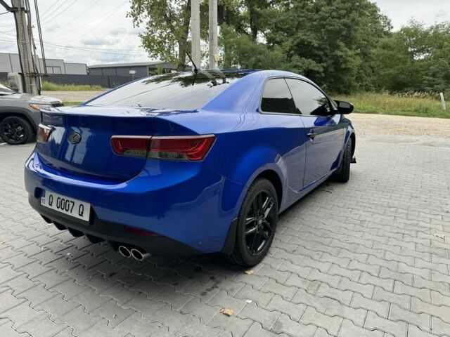 Синий Киа Черато, объемом двигателя 0 л и пробегом 230 тыс. км за 9500 $, фото 3 на Automoto.ua