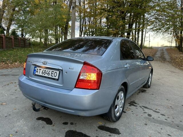 Синій Кіа Черато, об'ємом двигуна 1.6 л та пробігом 255 тис. км за 3750 $, фото 3 на Automoto.ua