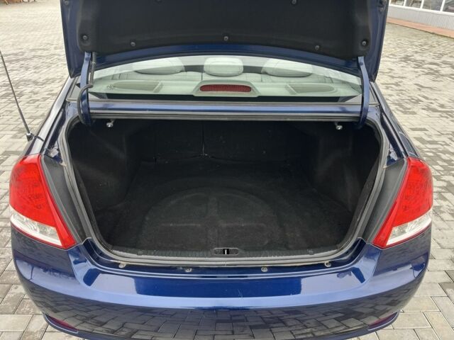 Синій Кіа Черато, об'ємом двигуна 1.6 л та пробігом 190 тис. км за 4500 $, фото 15 на Automoto.ua