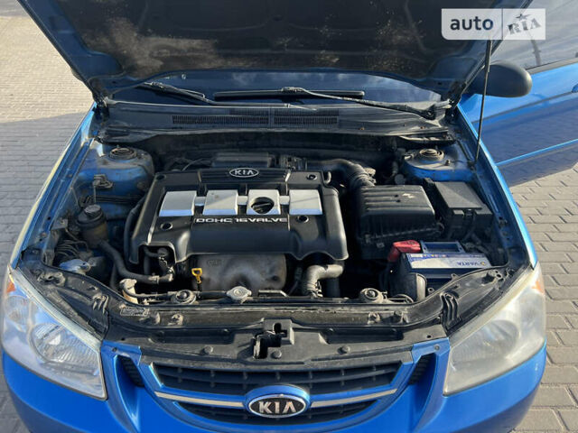 Синій Кіа Черато, об'ємом двигуна 1.6 л та пробігом 200 тис. км за 4200 $, фото 18 на Automoto.ua