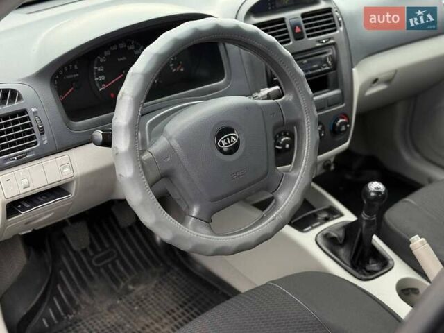 Киа Черато 2006 в Запорожье на Automoto.ua Синий Киа Черато, объемом двигателя 1.6 л и пробегом 174 тыс. км за 4699 $, фото 7 на Automoto.ua