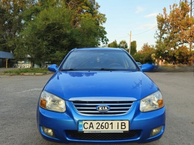 Синий Киа Черато, объемом двигателя 2 л и пробегом 180 тыс. км за 4650 $, фото 7 на Automoto.ua