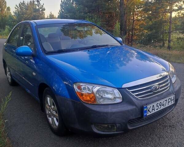 Синий Киа Черато, объемом двигателя 1.59 л и пробегом 83 тыс. км за 3900 $, фото 3 на Automoto.ua