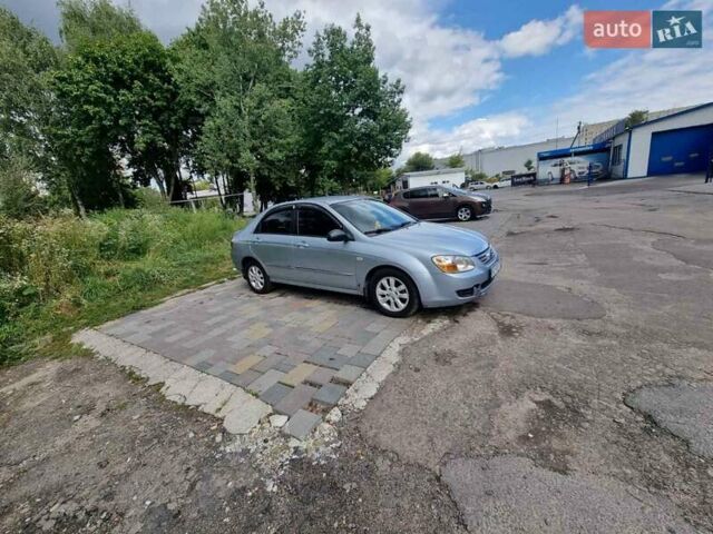 Синий Киа Черато, объемом двигателя 1.6 л и пробегом 255 тыс. км за 3300 $, фото 7 на Automoto.ua