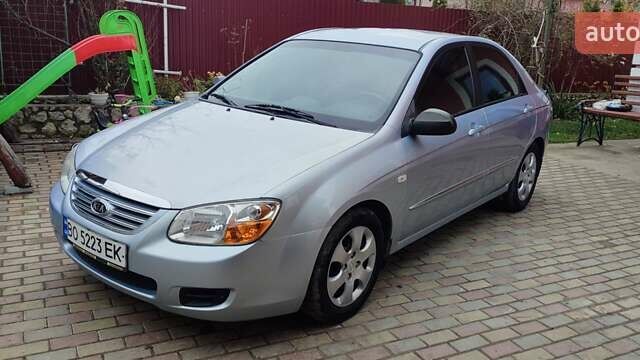 Синий Киа Черато, объемом двигателя 1.59 л и пробегом 161 тыс. км за 4200 $, фото 7 на Automoto.ua