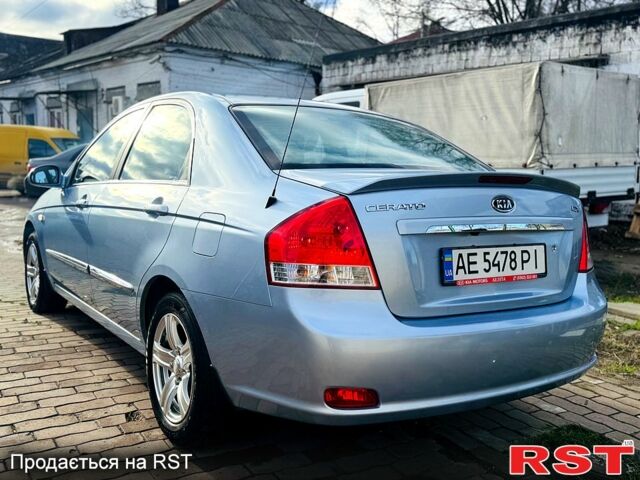 Синий Киа Черато, объемом двигателя 2 л и пробегом 50 тыс. км за 6300 $, фото 7 на Automoto.ua