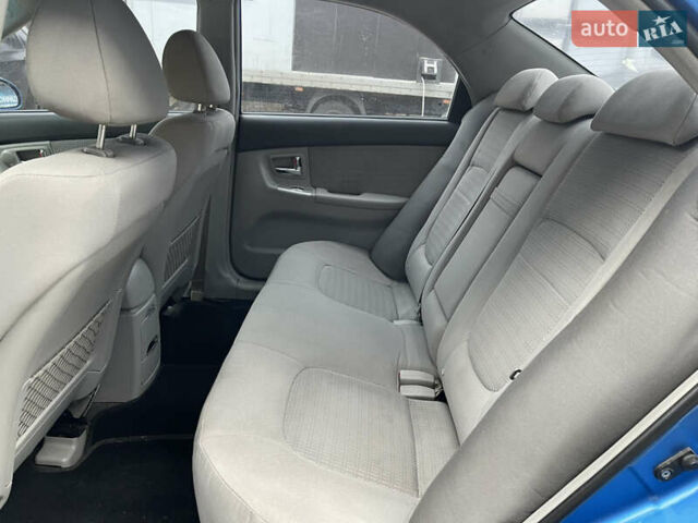 Синий Киа Черато, объемом двигателя 1.59 л и пробегом 200 тыс. км за 2999 $, фото 9 на Automoto.ua