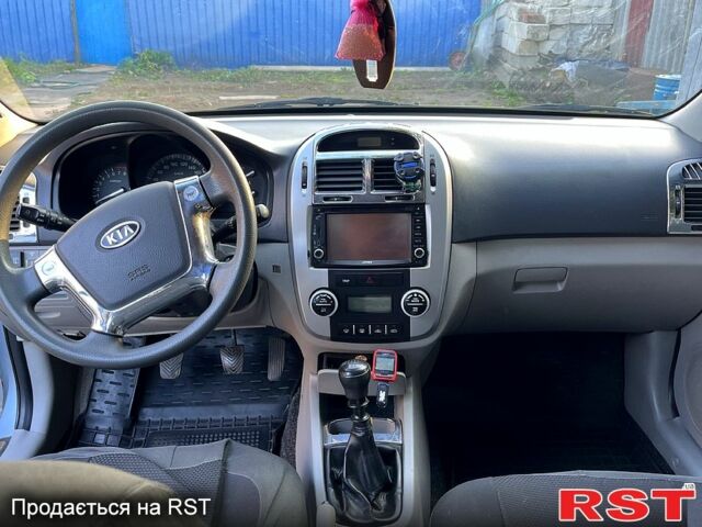 Синий Киа Черато, объемом двигателя 1.6 л и пробегом 183 тыс. км за 4500 $, фото 2 на Automoto.ua