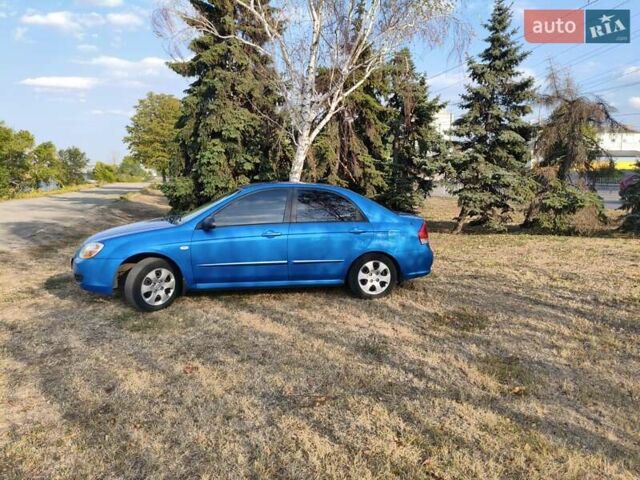 Синий Киа Черато, объемом двигателя 1.6 л и пробегом 280 тыс. км за 4300 $, фото 7 на Automoto.ua