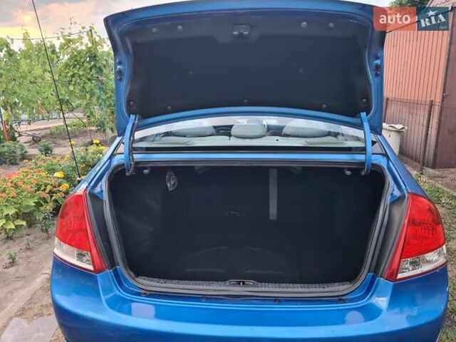 Синій Кіа Черато, об'ємом двигуна 1.6 л та пробігом 313 тис. км за 4600 $, фото 11 на Automoto.ua