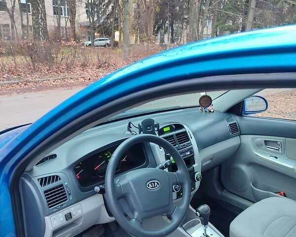 Синій Кіа Черато, об'ємом двигуна 1.98 л та пробігом 212 тис. км за 4200 $, фото 10 на Automoto.ua