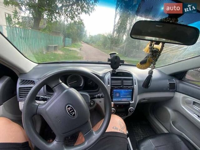 Киа Черато 2007 в Житомире на Automoto.ua Синий Киа Черато, объемом двигателя 1.98 л и пробегом 182 тыс. км за 3000 $, фото 2 на Automoto.ua