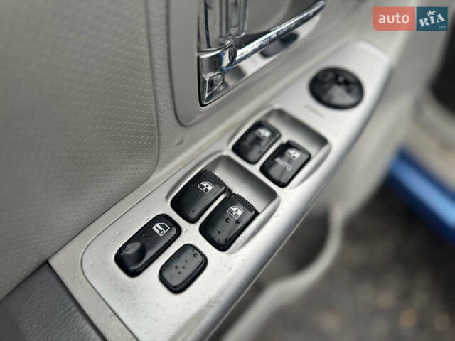 Синий Киа Черато, объемом двигателя 1.59 л и пробегом 258 тыс. км за 3000 $, фото 19 на Automoto.ua