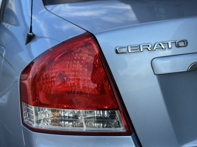 Синій Кіа Черато, об'ємом двигуна 1.6 л та пробігом 251 тис. км за 3499 $, фото 19 на Automoto.ua