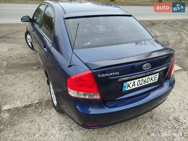 Синий Киа Черато, объемом двигателя 1.98 л и пробегом 246 тыс. км за 4400 $, фото 12 на Automoto.ua