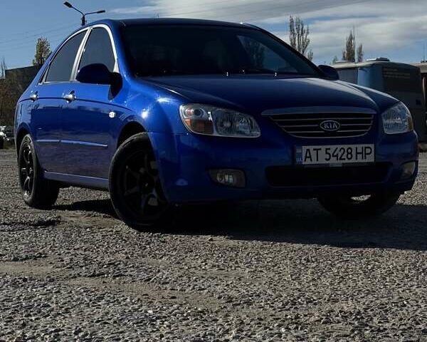 Синий Киа Черато, объемом двигателя 1.59 л и пробегом 223 тыс. км за 5100 $, фото 4 на Automoto.ua