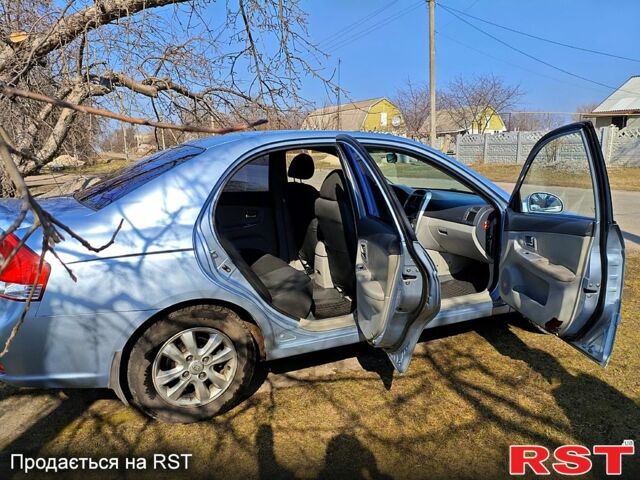 Синий Киа Черато, объемом двигателя 1.6 л и пробегом 194 тыс. км за 4600 $, фото 7 на Automoto.ua