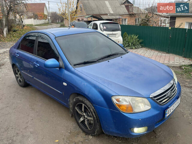 Синій Кіа Черато, об'ємом двигуна 2 л та пробігом 420 тис. км за 2500 $, фото 1 на Automoto.ua