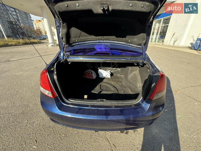 Синий Киа Черато, объемом двигателя 1.59 л и пробегом 250 тыс. км за 3100 $, фото 19 на Automoto.ua