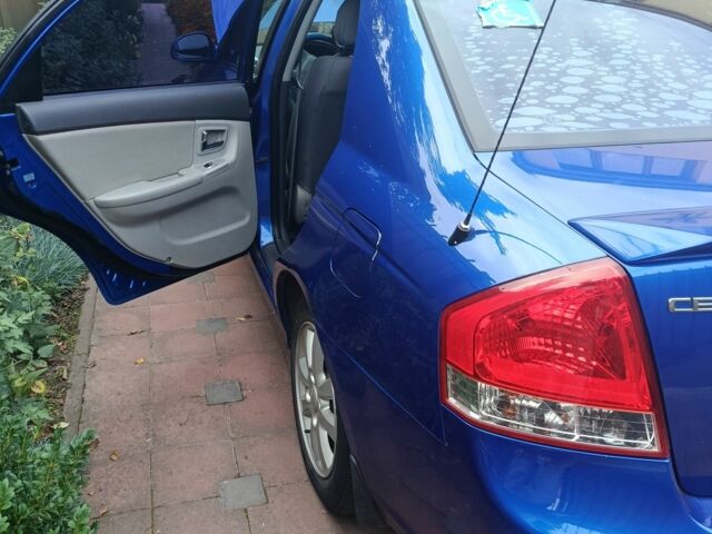 Синий Киа Черато, объемом двигателя 1.6 л и пробегом 163 тыс. км за 4500 $, фото 1 на Automoto.ua