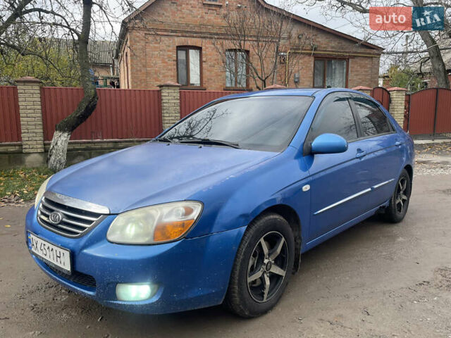 Синій Кіа Черато, об'ємом двигуна 2 л та пробігом 420 тис. км за 2500 $, фото 2 на Automoto.ua