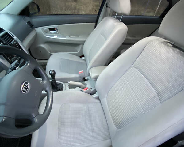 Синій Кіа Черато, об'ємом двигуна 1.59 л та пробігом 303 тис. км за 4400 $, фото 30 на Automoto.ua