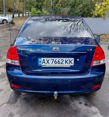 Синий Киа Черато, объемом двигателя 1.59 л и пробегом 94 тыс. км за 5300 $, фото 4 на Automoto.ua