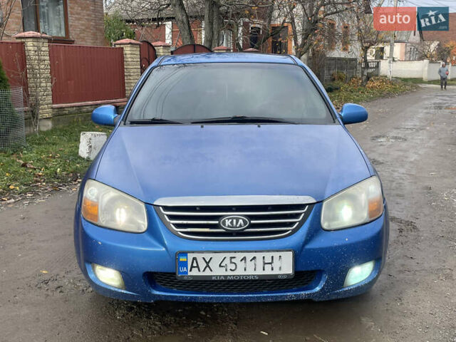 Синій Кіа Черато, об'ємом двигуна 2 л та пробігом 420 тис. км за 2500 $, фото 4 на Automoto.ua