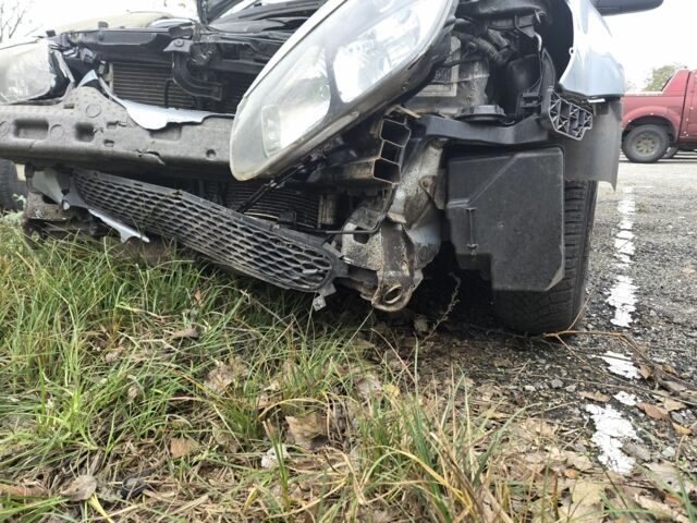 Синий Киа Черато, объемом двигателя 0 л и пробегом 190 тыс. км за 2499 $, фото 2 на Automoto.ua