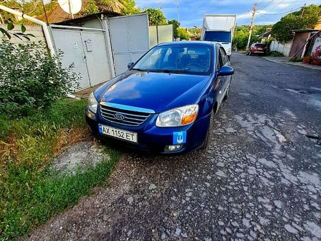 Синий Киа Черато, объемом двигателя 1.6 л и пробегом 269 тыс. км за 3700 $, фото 1 на Automoto.ua