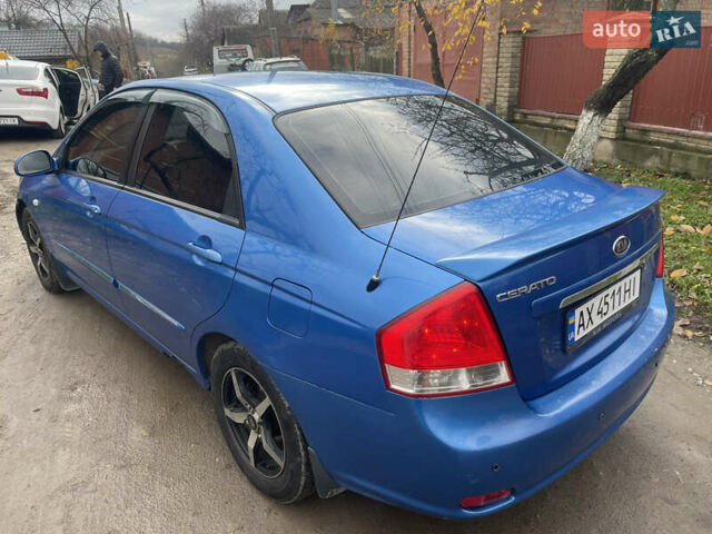 Синій Кіа Черато, об'ємом двигуна 2 л та пробігом 420 тис. км за 2500 $, фото 8 на Automoto.ua