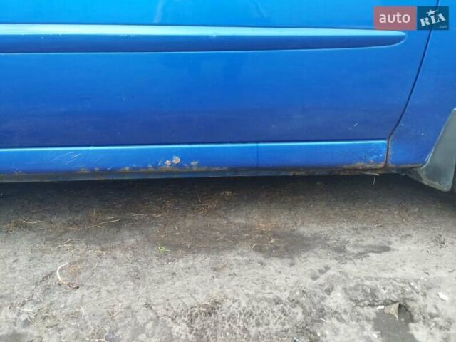 Синий Киа Черато, объемом двигателя 1.6 л и пробегом 297 тыс. км за 3900 $, фото 24 на Automoto.ua