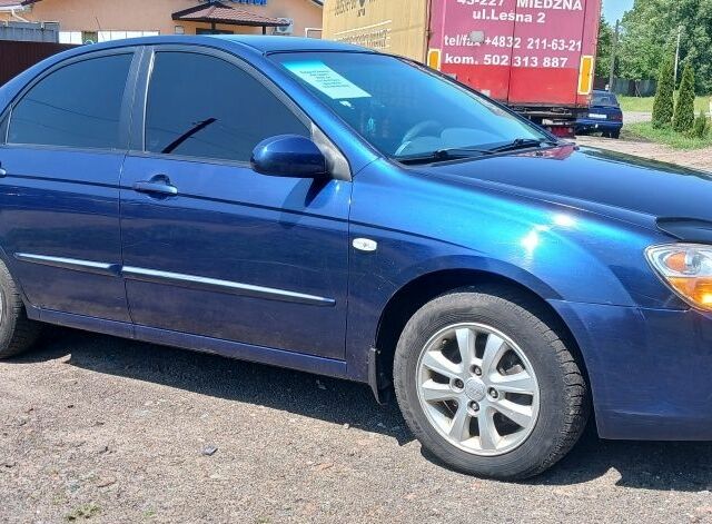 Синий Киа Черато, объемом двигателя 0 л и пробегом 283 тыс. км за 4000 $, фото 1 на Automoto.ua