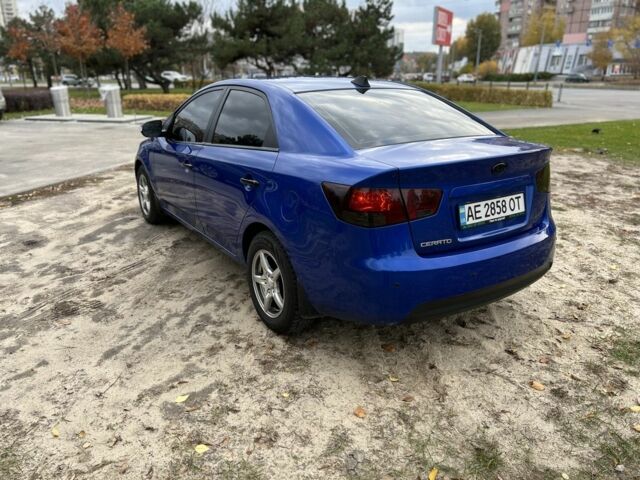 Синій Кіа Черато, об'ємом двигуна 1.6 л та пробігом 238 тис. км за 6500 $, фото 3 на Automoto.ua