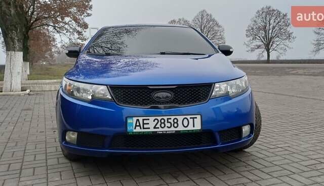 Синий Киа Черато, объемом двигателя 1.59 л и пробегом 240 тыс. км за 6450 $, фото 1 на Automoto.ua