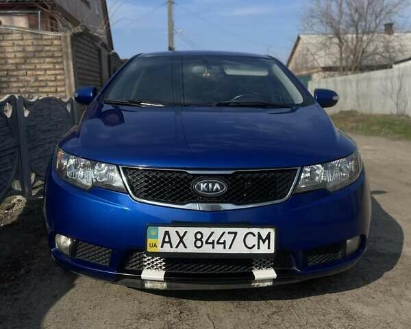 Синій Кіа Черато, об'ємом двигуна 2 л та пробігом 133 тис. км за 7200 $, фото 18 на Automoto.ua