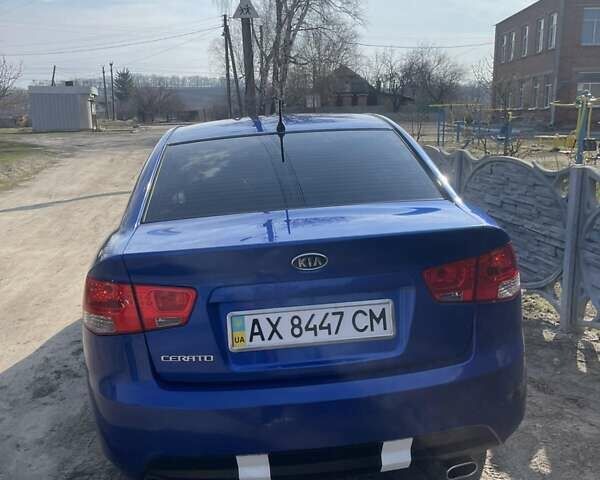 Синій Кіа Черато, об'ємом двигуна 2 л та пробігом 133 тис. км за 7200 $, фото 20 на Automoto.ua