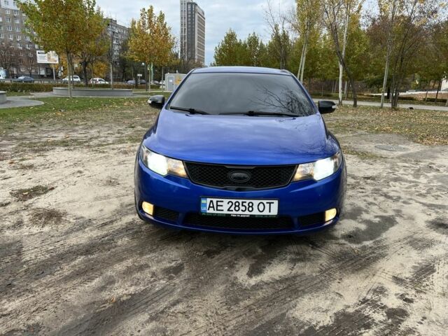 Синій Кіа Черато, об'ємом двигуна 1.6 л та пробігом 238 тис. км за 6500 $, фото 7 на Automoto.ua