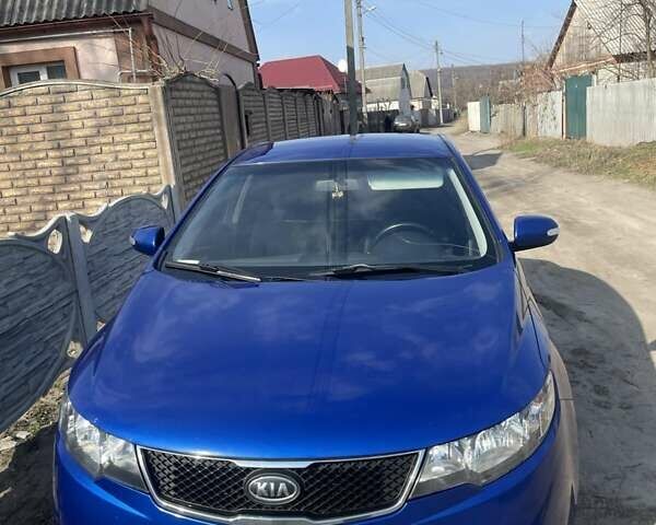 Синій Кіа Черато, об'ємом двигуна 2 л та пробігом 133 тис. км за 7200 $, фото 24 на Automoto.ua