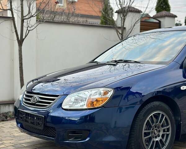 Синий Киа Черато, объемом двигателя 1.6 л и пробегом 125 тыс. км за 5750 $, фото 4 на Automoto.ua