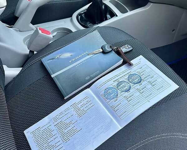 Синий Киа Черато, объемом двигателя 1.6 л и пробегом 125 тыс. км за 5750 $, фото 40 на Automoto.ua