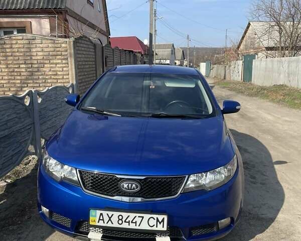 Синій Кіа Черато, об'ємом двигуна 2 л та пробігом 133 тис. км за 7200 $, фото 17 на Automoto.ua