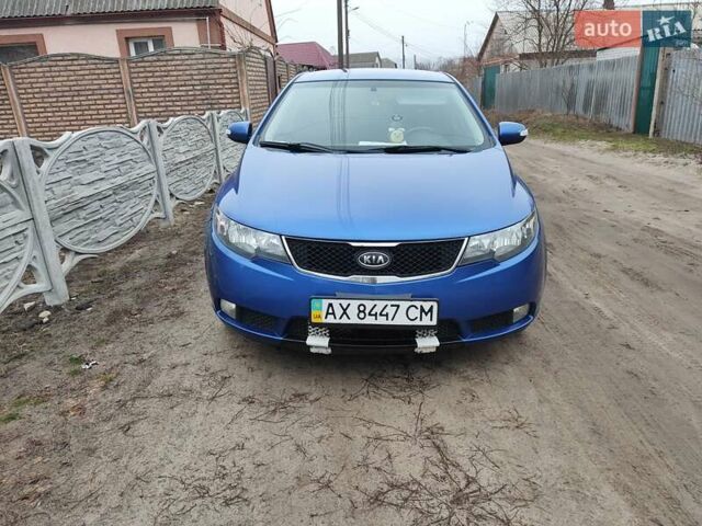 Синій Кіа Черато, об'ємом двигуна 2 л та пробігом 133 тис. км за 7200 $, фото 9 на Automoto.ua