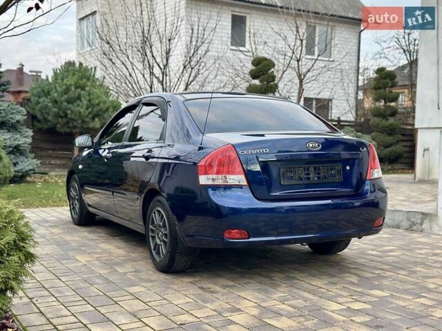 Синий Киа Черато, объемом двигателя 1.6 л и пробегом 125 тыс. км за 5750 $, фото 14 на Automoto.ua