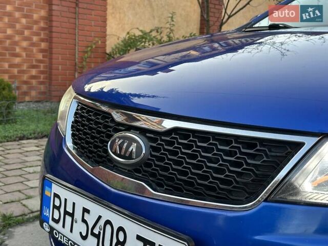 Синий Киа Черато, объемом двигателя 1.59 л и пробегом 140 тыс. км за 9200 $, фото 4 на Automoto.ua