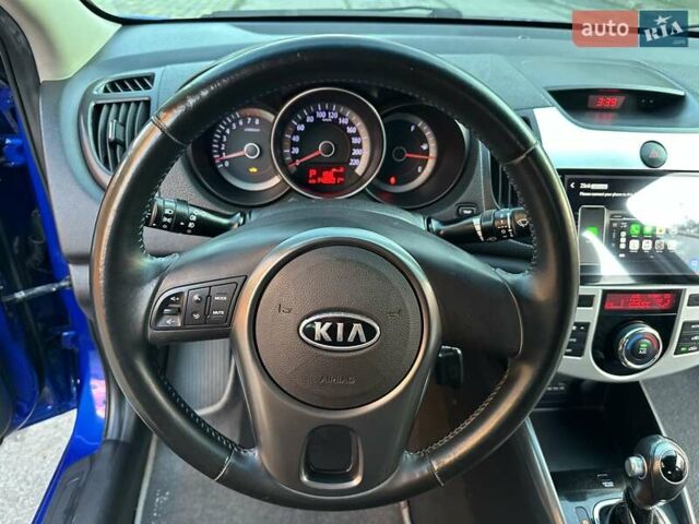 Синий Киа Черато, объемом двигателя 1.59 л и пробегом 140 тыс. км за 9200 $, фото 32 на Automoto.ua