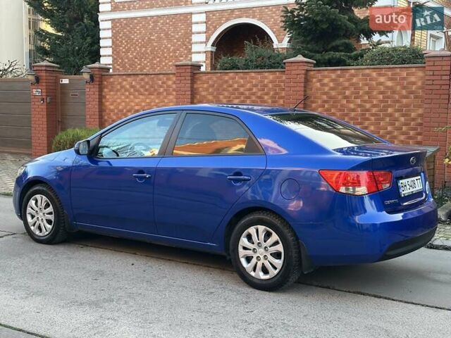 Синий Киа Черато, объемом двигателя 1.59 л и пробегом 140 тыс. км за 9200 $, фото 11 на Automoto.ua