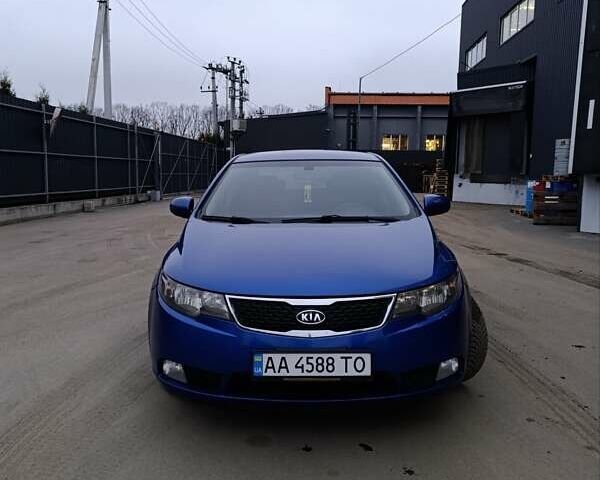 Синій Кіа Черато, об'ємом двигуна 1.59 л та пробігом 220 тис. км за 9500 $, фото 22 на Automoto.ua