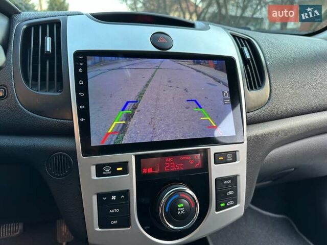 Синий Киа Черато, объемом двигателя 1.59 л и пробегом 140 тыс. км за 9200 $, фото 38 на Automoto.ua